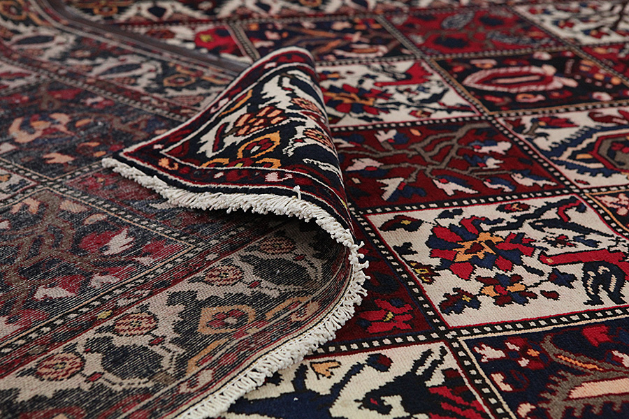 Bakhtiari - Garden Persian Carpet 303x171 - Picture 4