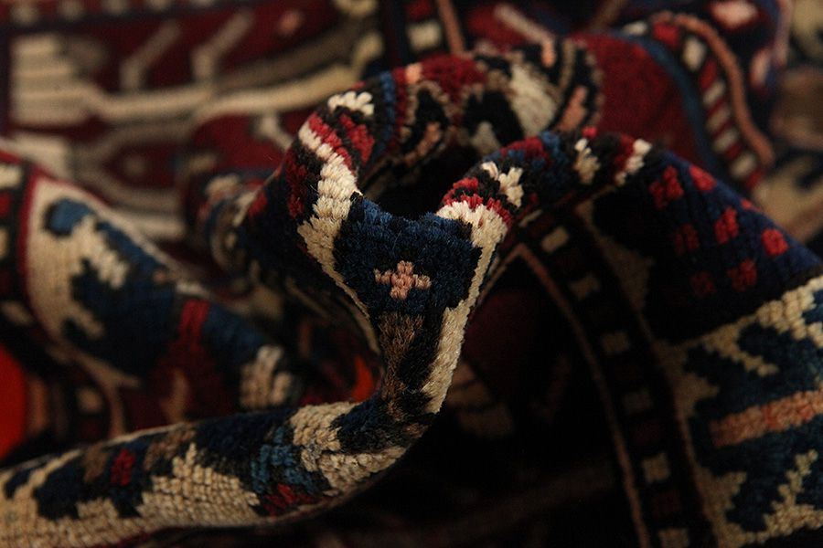 Bakhtiari - Garden Persian Carpet 281x153 - Picture 6