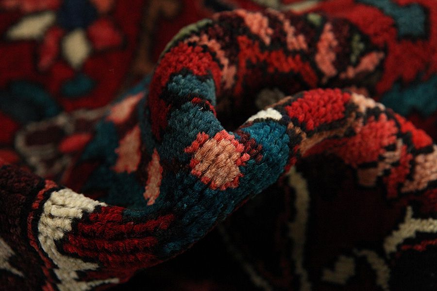 Bakhtiari Persian Carpet 335x207 - Picture 6