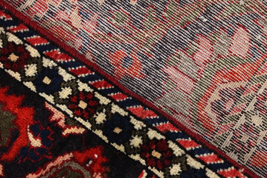 Bakhtiari Persian Carpet 337x206 - Picture 5