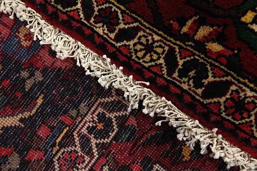 Bakhtiari Persian Carpet 323x212 - Picture 5