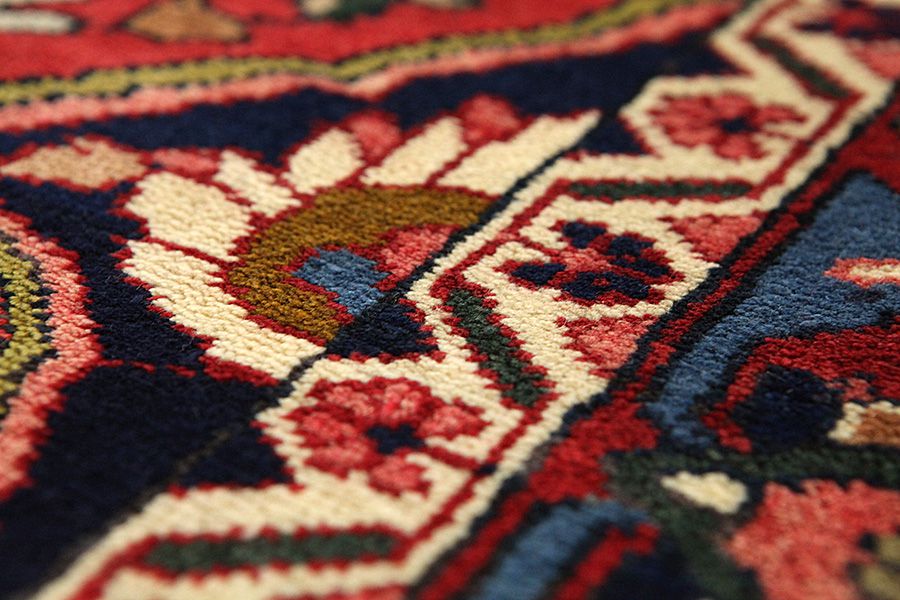 Bakhtiari Persian Carpet 302x165 - Picture 8