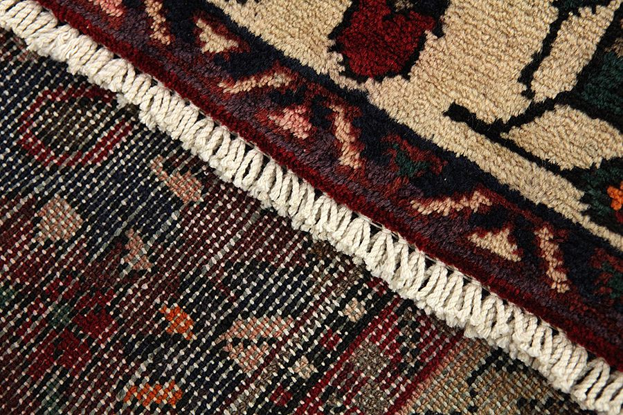 Bakhtiari Persian Carpet 290x153 - Picture 5