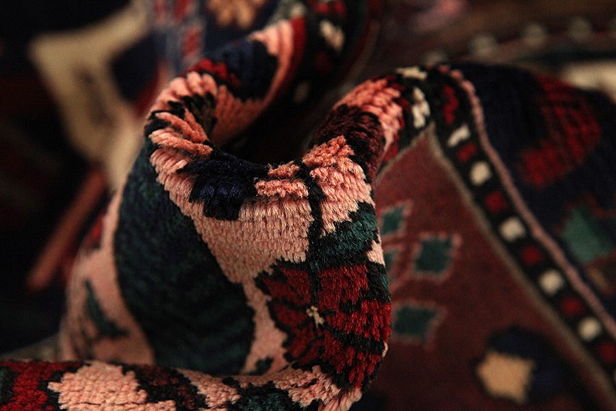 Bakhtiari Persian Carpet 290x153 - Picture 6