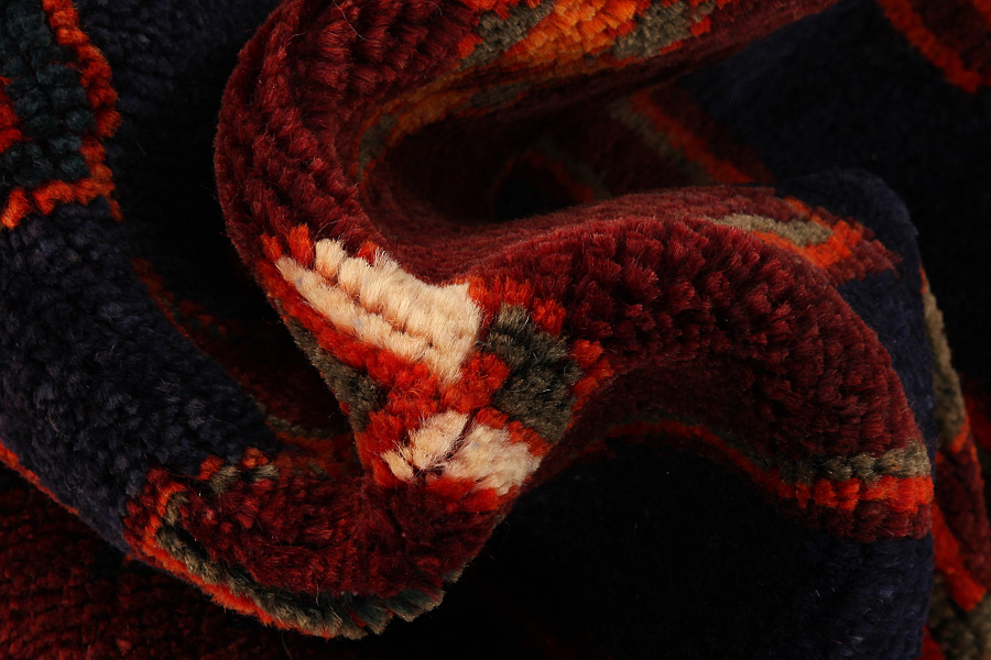 Lori - Bakhtiari Persian Carpet 217x172 - Picture 6