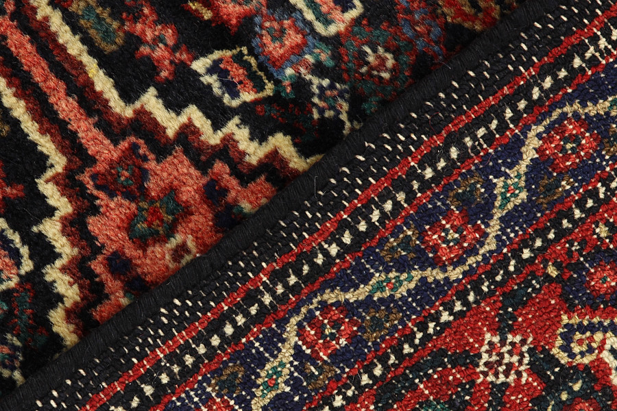 Senneh - Kurdi Persian Carpet 328x208 - Picture 6