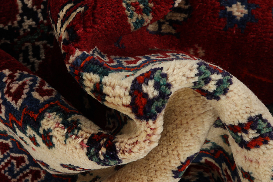 Yalameh Persian Carpet 278x151 - Picture 6