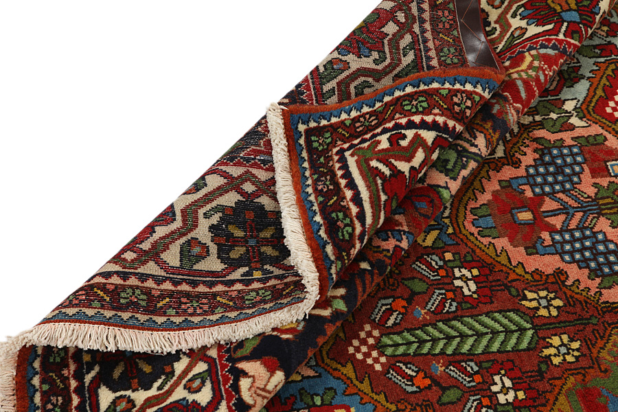 Bakhtiari - Garden Persian Carpet 334x211 - Picture 4