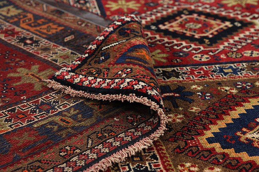 Yalameh - Qashqai Persian Carpet 325x158 - Picture 4