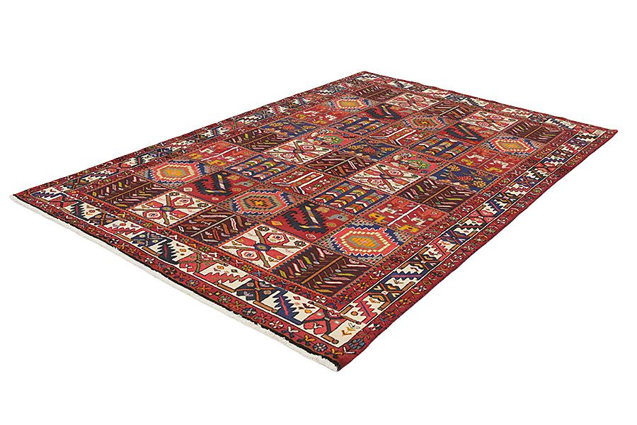 Bakhtiari - Garden Persian Carpet 300x197 - Picture 2