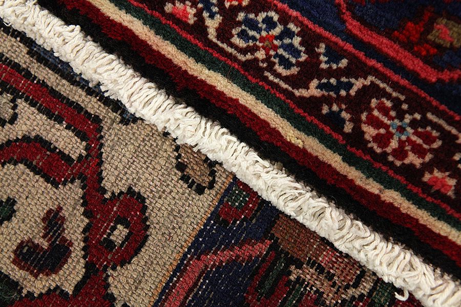 Nahavand - Hamadan Persian Carpet 300x162 - Picture 5